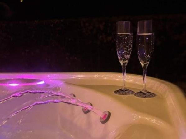 Zen Retreat Met Jacuzzi Bed & Breakfast Grez-Doiceau Luaran gambar
